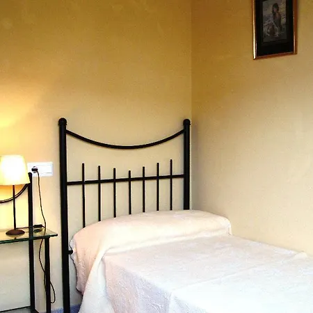 Ξενοδοχείο In Velez Malaga Malaga 103071 2*